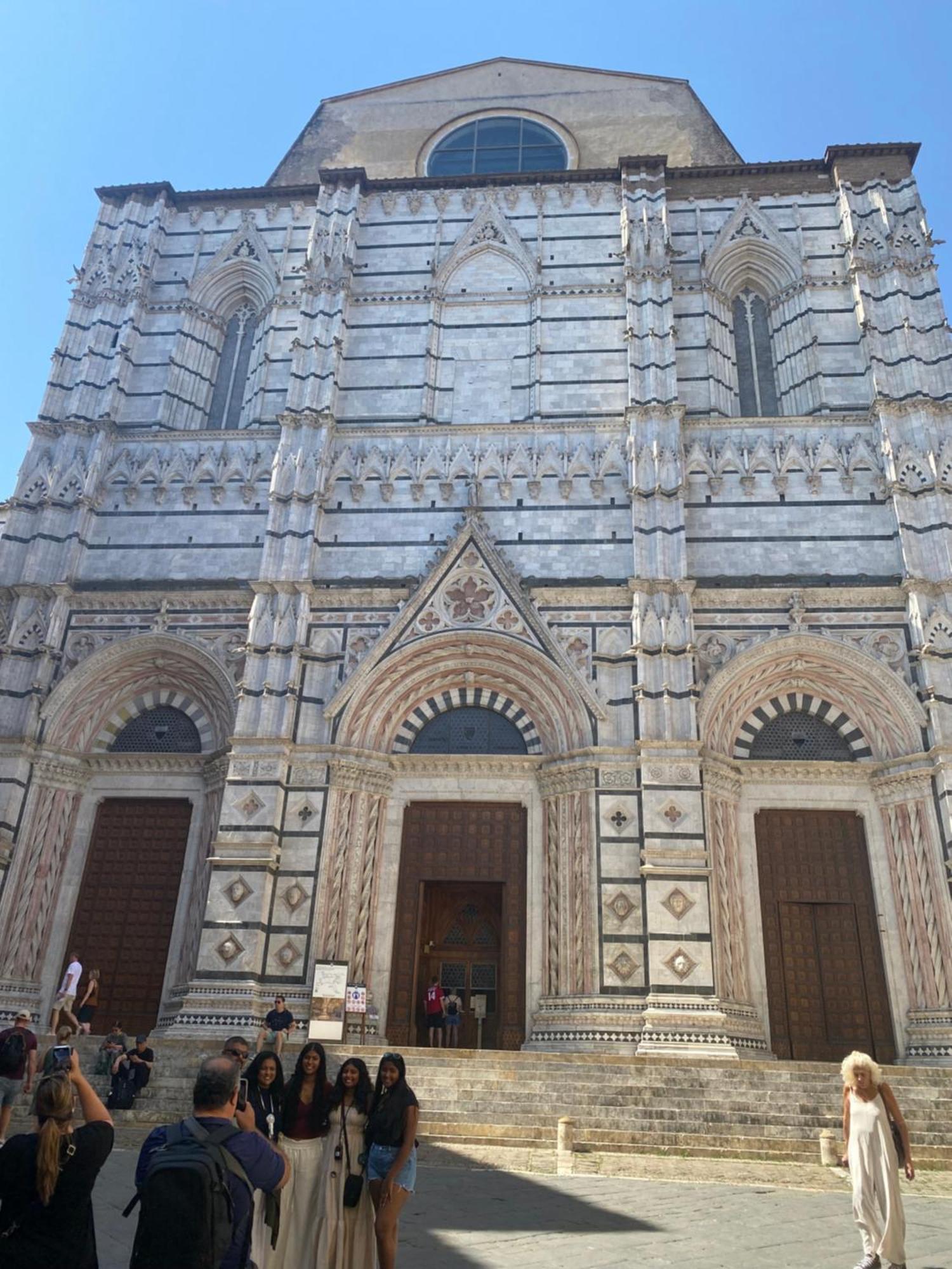 Loft Vicolo Di Vallepiatta 2 Min Piazza Del Campo Con Parcheggio Siena Eksteriør billede
